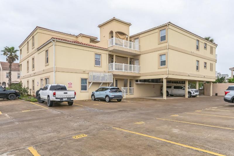 129 E Cora Lee Dr #203 condo - image 29