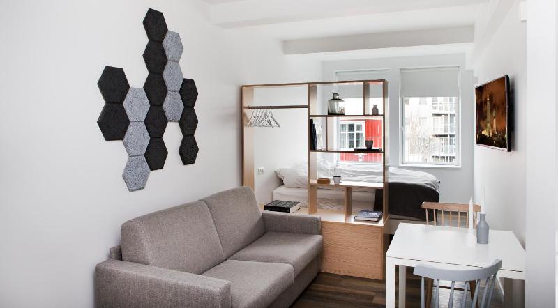 Island Apartments - image 12