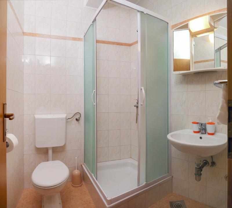 One-Bedroom Apartment with Balcony image 2