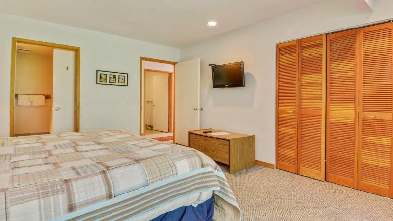Meadow House 21 - image 3