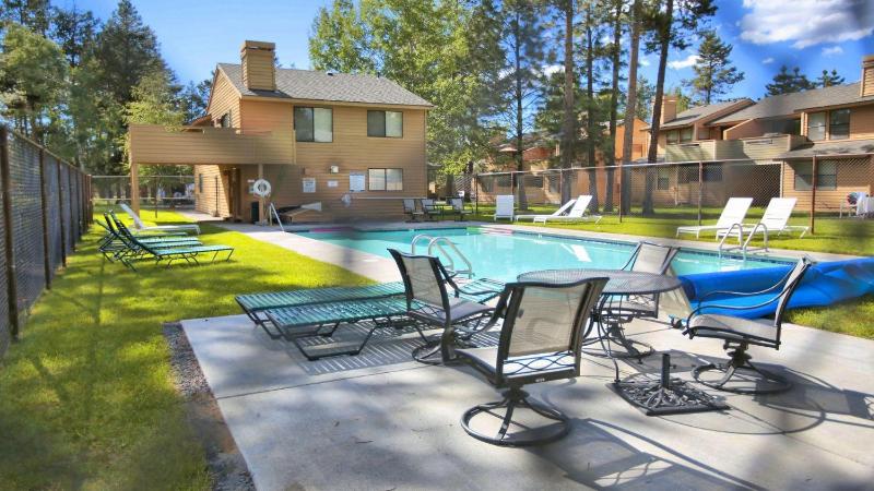 Fairway Village 32 - image 10