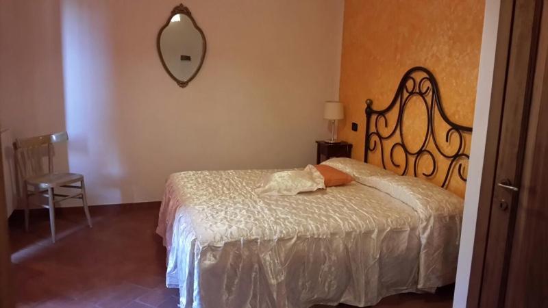 Standard Double or Twin Room image 4
