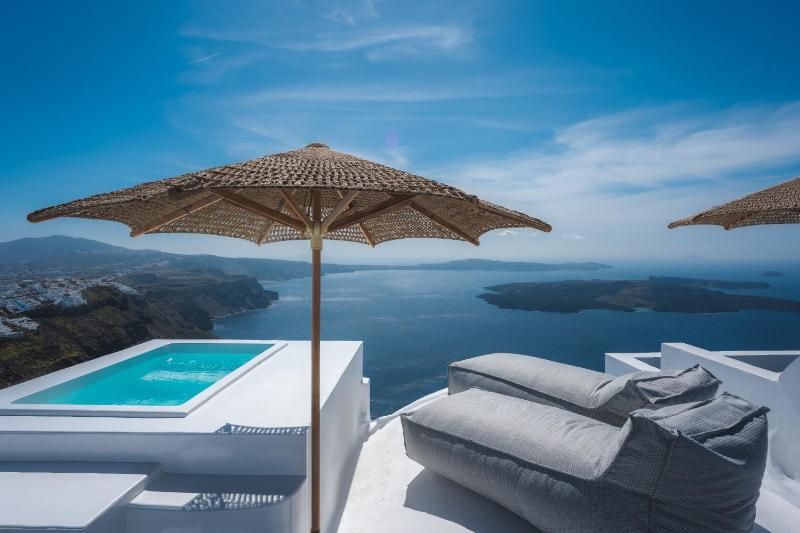 Master Suite with Caldera View and outdoor Hot Tub - Private Terrace image 2