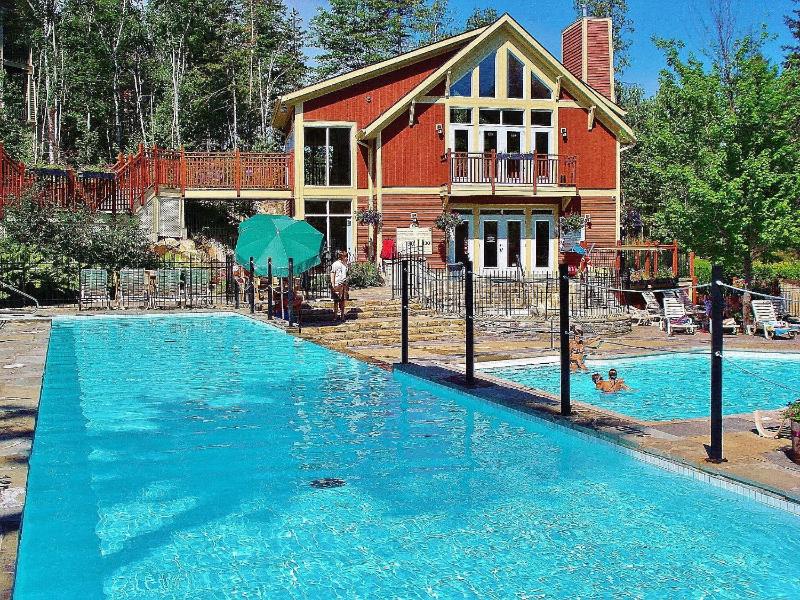 Tremblant Les Eaux by Rendez-Vous Mont-Tremblant - image 36