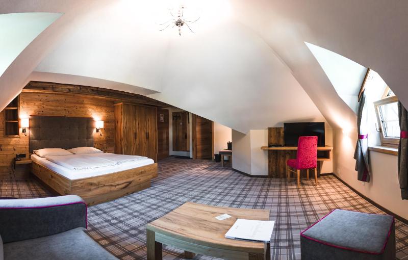 Junior Suite image 3