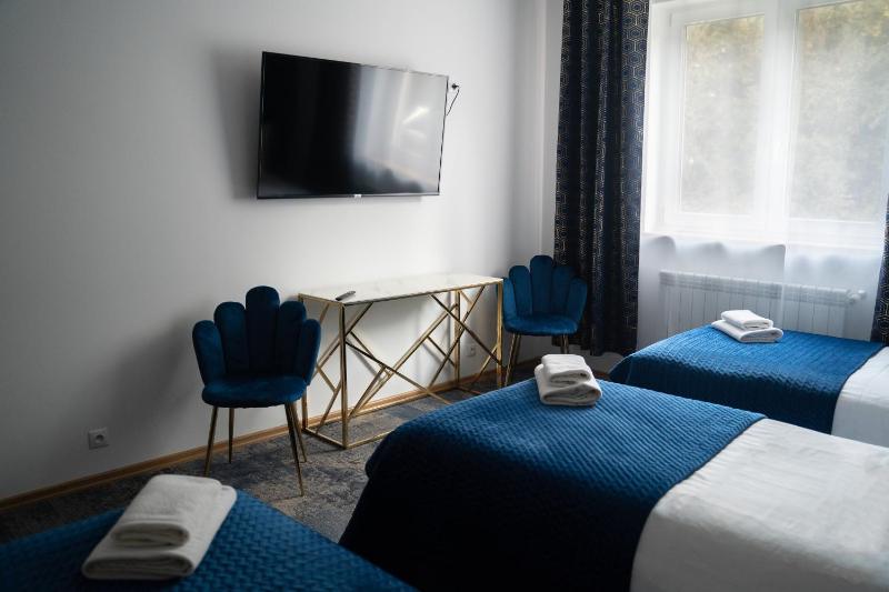 Comfort Triple Room image 4