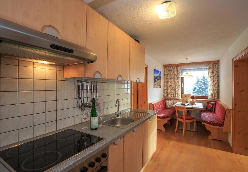 Apartment - Split Level image 3