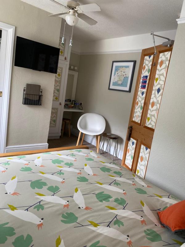 Double Room with Private Bathroom image 1