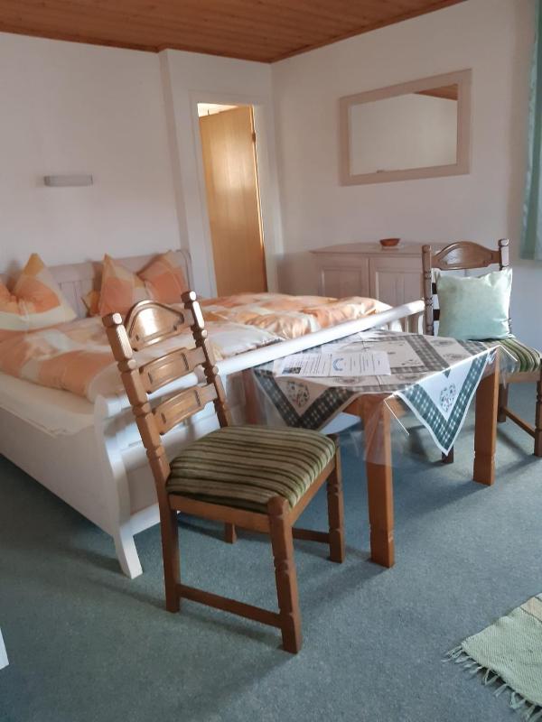 Double Room with Private Bathroom image 3