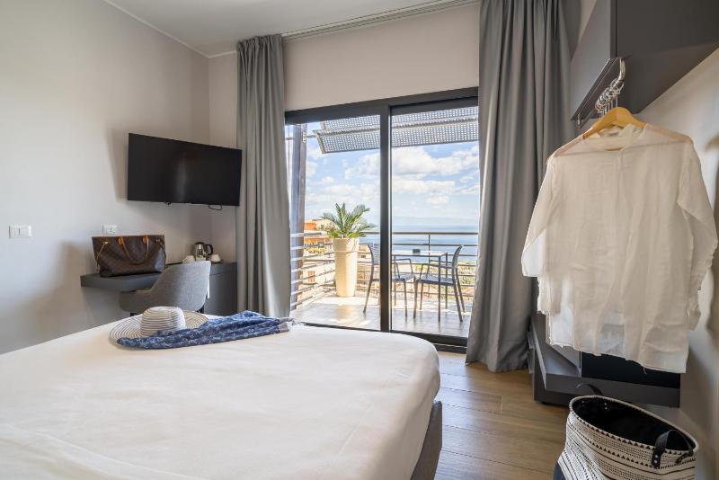 Taormina Palace Hotel - image 45