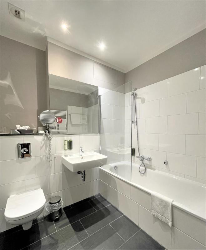 Grand Suite image 4