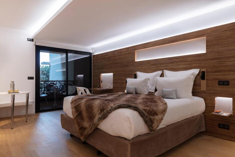 Twin Room with Terrace image 1