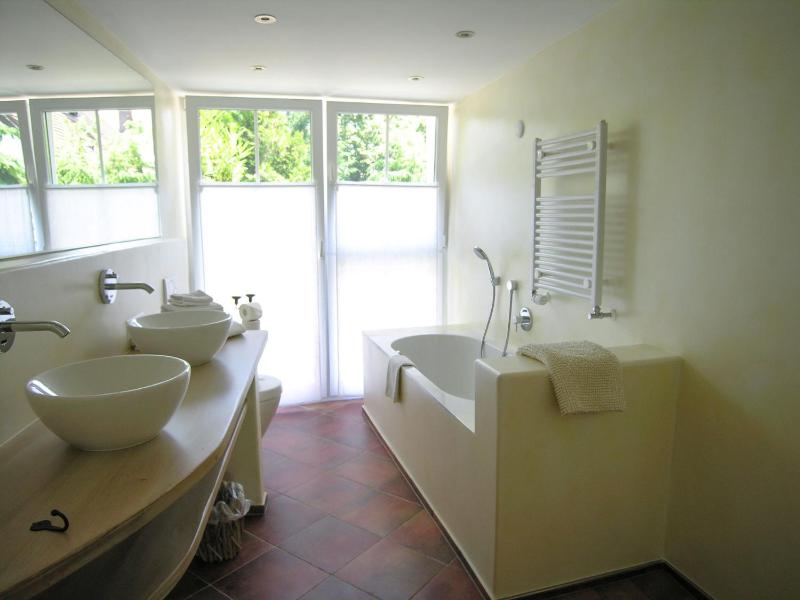 Apartment 5 (La Bella) image 3