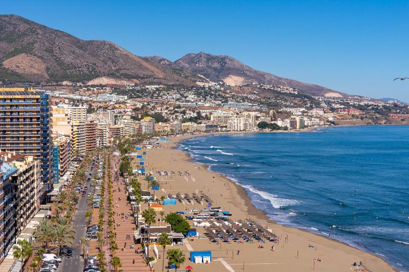 Beachfront Stella Maris by Costarentals - Ref 36 - image 3