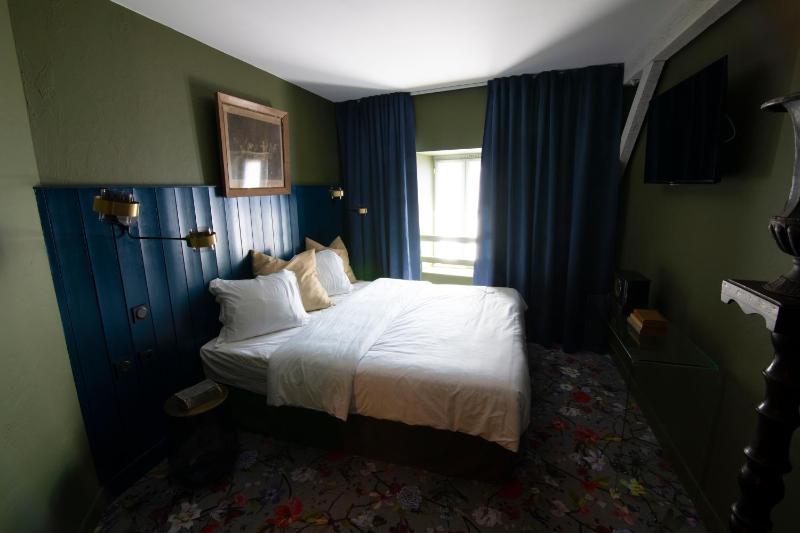 Superior Double Room image 1