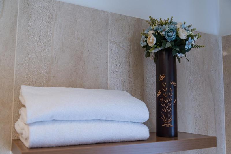 Deluxe Double Room with Private External Bathroom and Terrace image 4