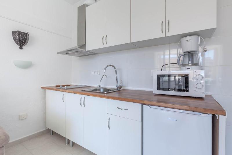 Hotel Las Palmeras studio by Costarentals - Ref 56 - image 13