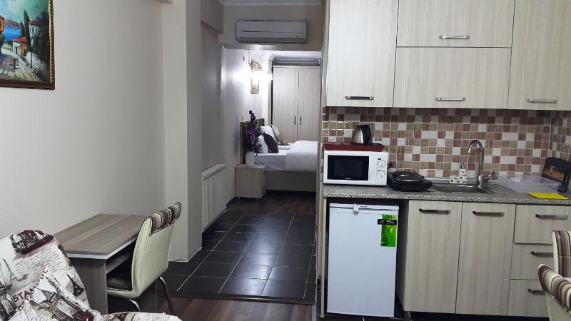 Superior Apartment image 3