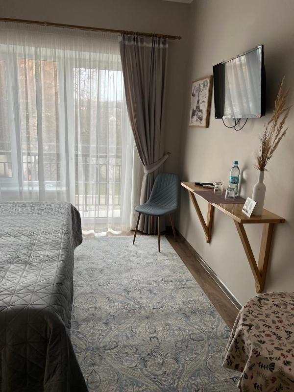 Standard Double or Twin Room with Balcony image 2