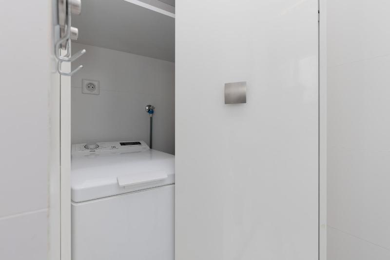 Koszykowa Sunny Studio by Noclegi Renters - image 14