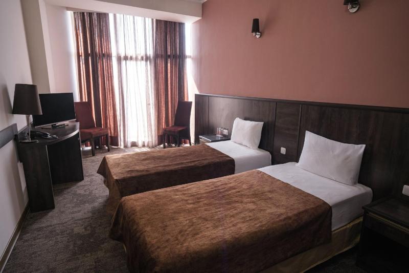 Standard Double or Twin Room with Balcony image 1