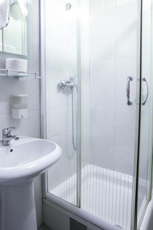 Junior Suite with Free Parking image 4