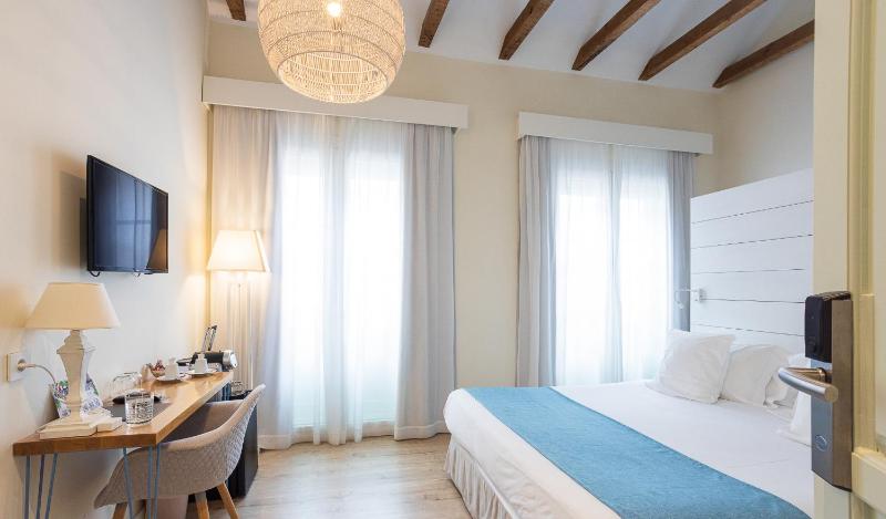 Madeinterranea Suites - image 28