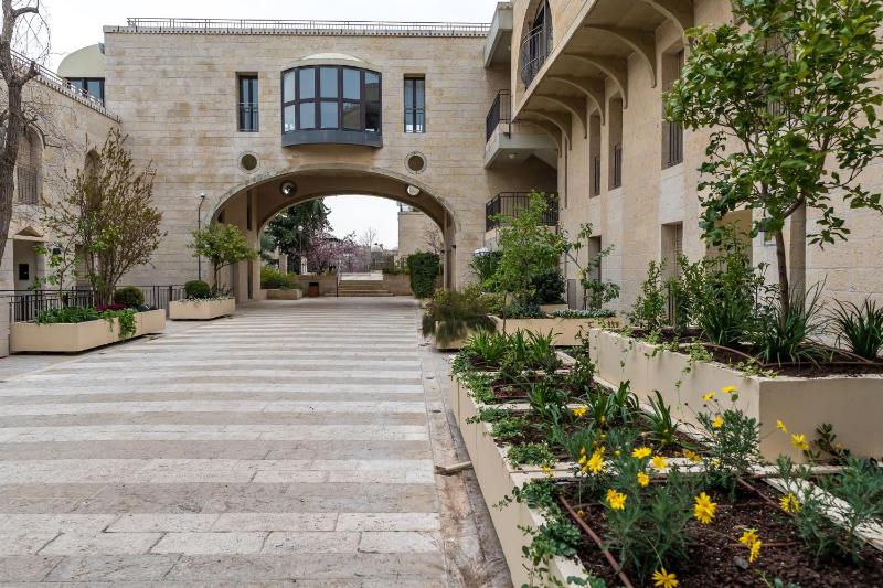 Holysuite David's Village - image 10
