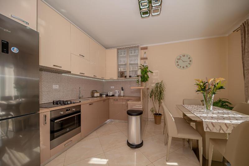 Lena apartment 2 - image 4
