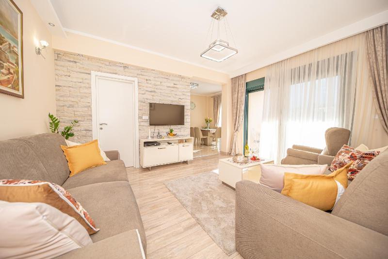 Lena apartment 2 - image 6
