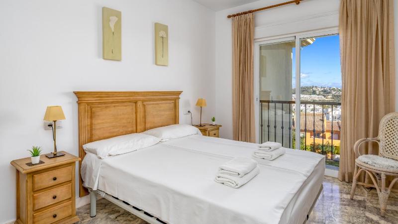 Seaview apt with pool by Costarentals - Ref 188 - image 25