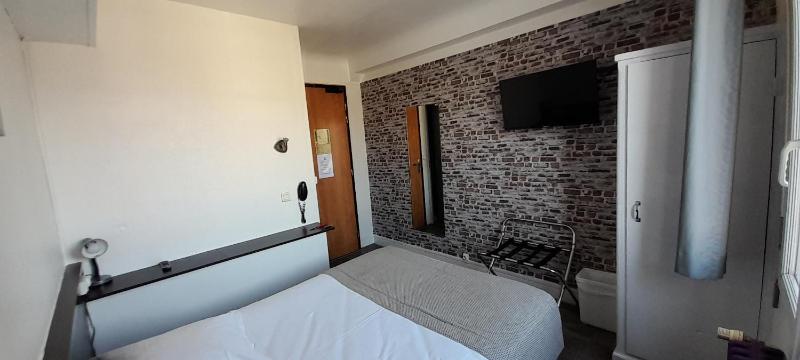 Hotel Au Spatial Centre Gare - image 25