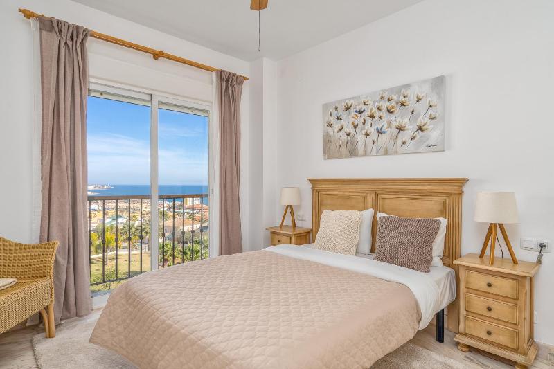 Stunning seaview apartment by Costarentals- Ref 65 - image 16