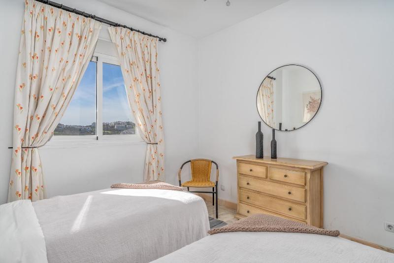 Stunning seaview apartment by Costarentals- Ref 65 - image 8