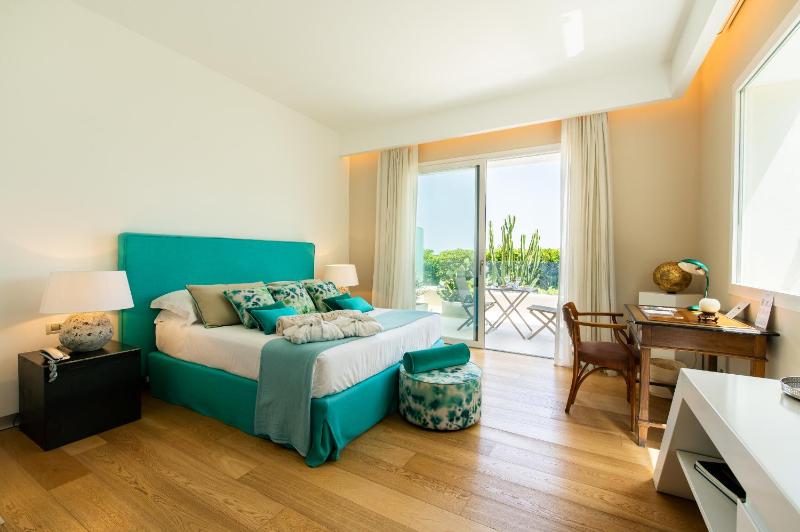 Superior Double Room image 1