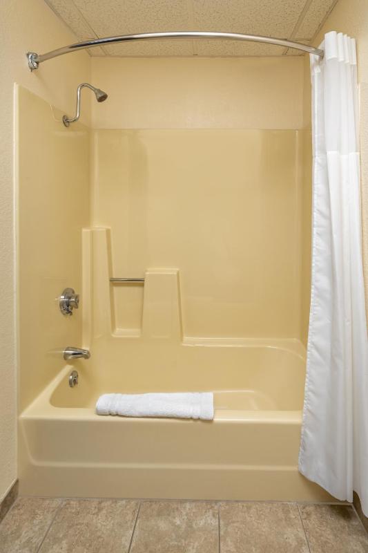 King Suite image 2