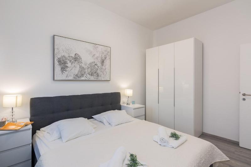 Apartments Marina - image 34
