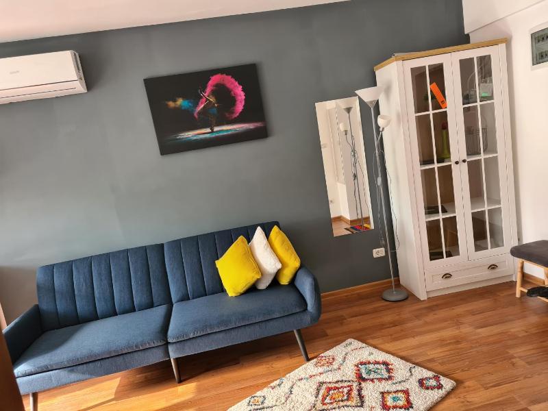 Mall Luxury Apartments Images