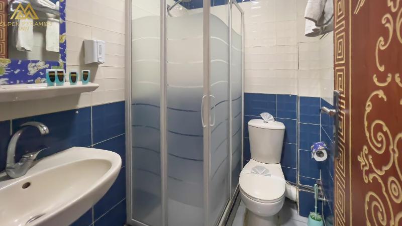 Deluxe Triple Room image 2