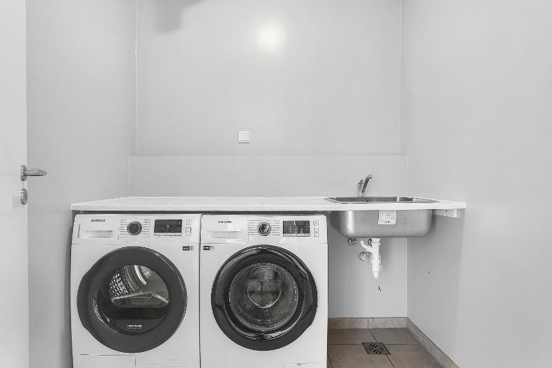Superior Apartment image 4