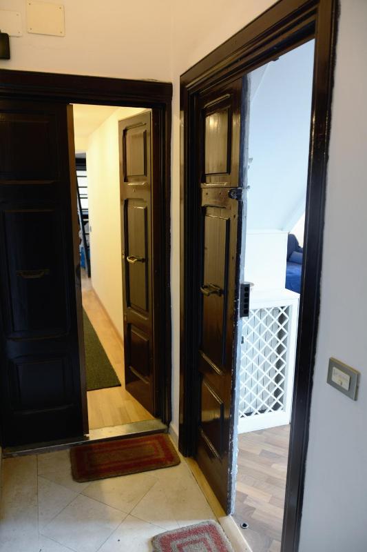 Family Suite with Balcony image 2