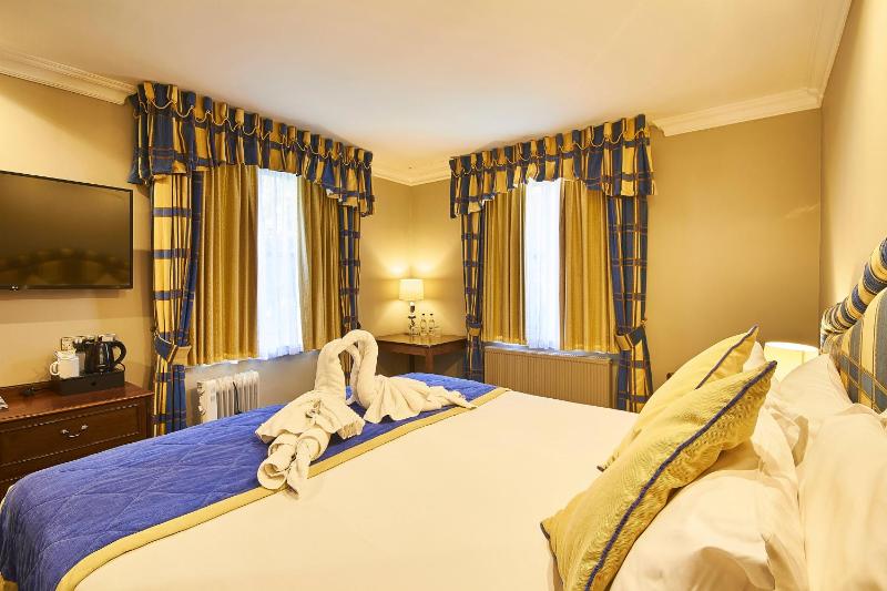 King Room image 2