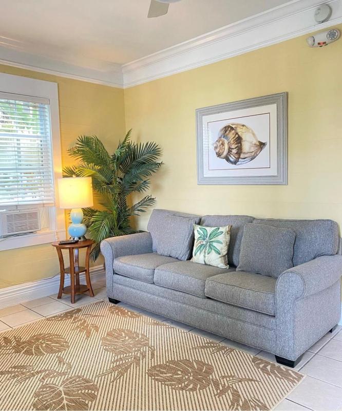 Queen Suite image 4