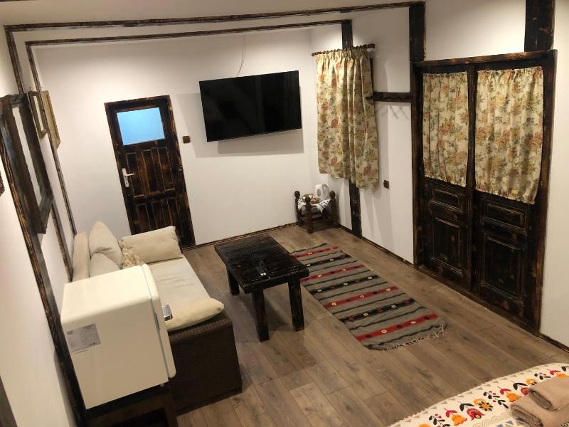 One-Bedroom House image 3