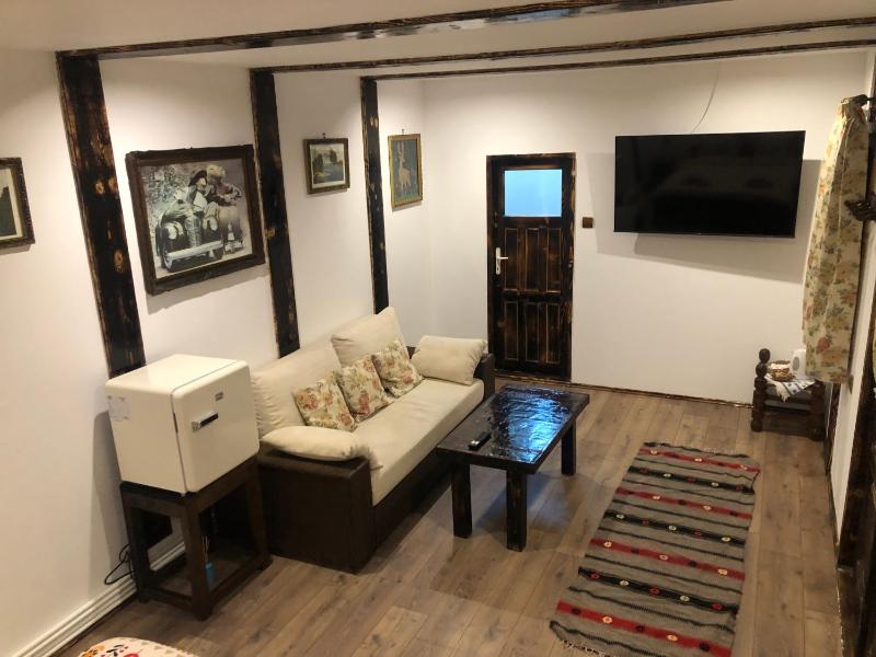 One-Bedroom House image 2