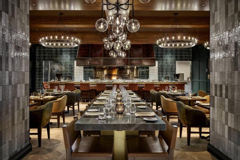 JW Marriott Edmonton Ice District - image 10
