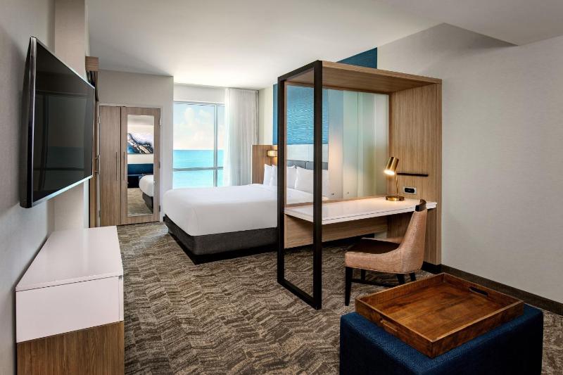 King Suite with Ocean View image 1