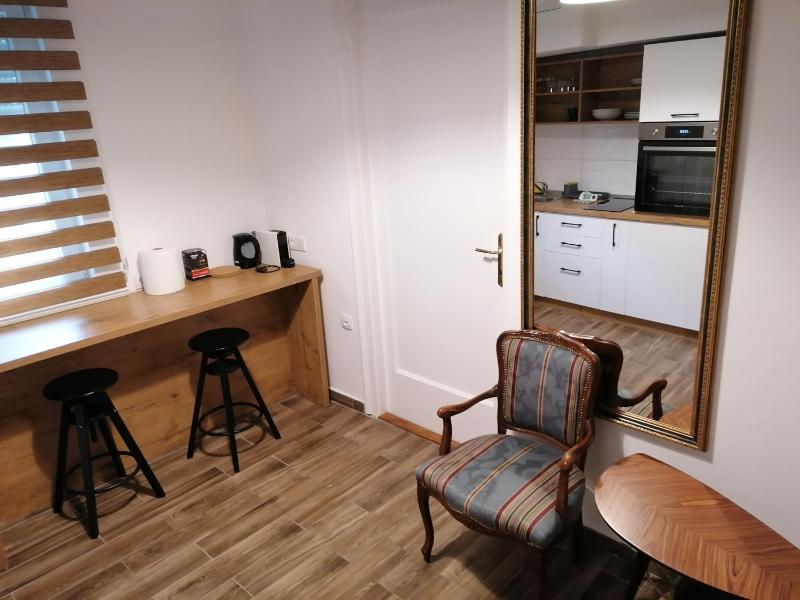 Belgrade apartment Bulevar II - image 9