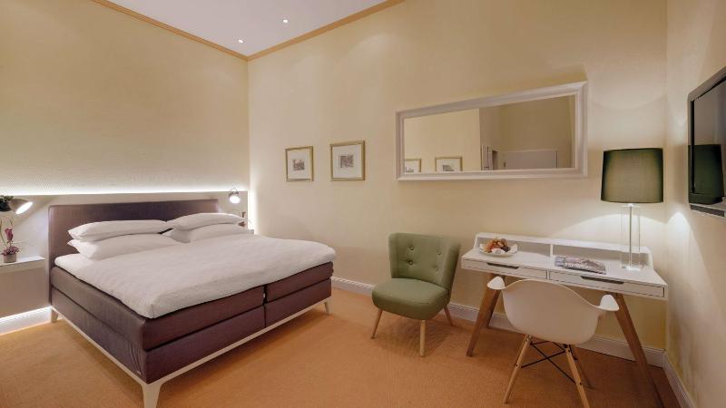 Standard Double Room with Courtyard View image 1