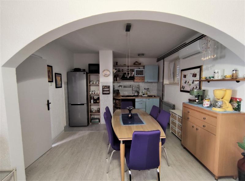 Apartments with parking space Makarska - 6784 - image 10